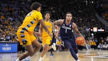 Connecticut Huskies guard Solo Ball (1)