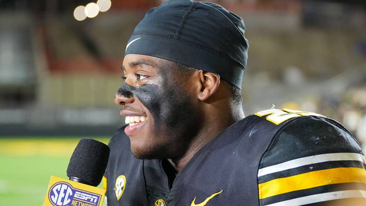 Missouri Tigers running back Ahmad Hardy (29)