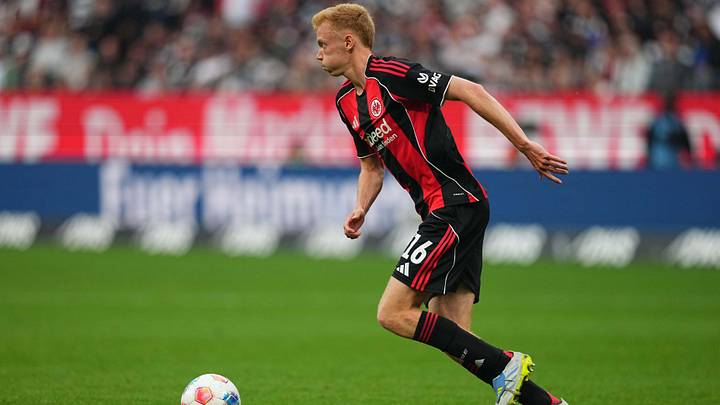Hugo Larsson lief bereits 119 Mal für die Eintracht auf Hugo Larsson lief bereits 119 Mal für die Eintracht auf