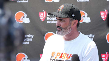 Aug 4, 2024; Cleveland Browns head coach Kevin Stefanski meets with the media before practice at the Browns training facility in Berea, Ohio. Mandatory Credit: Bob Donnan-Imagn Images