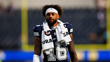 Dallas Cowboys v Los Angeles Rams