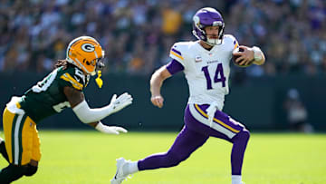 Minnesota Vikings v Green Bay Packers