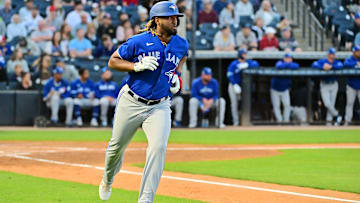 Toronto Blue Jays v New York Yankees