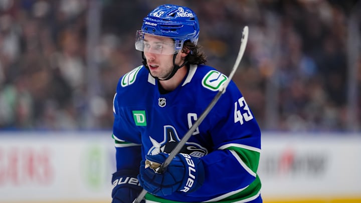 Colorado Avalanche v Vancouver Canucks