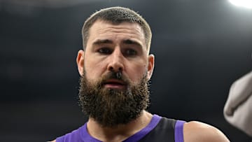 Los Angeles Clippers v Sacramento Kings
