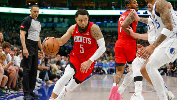 Apr 7, 2024; Dallas, Texas, USA; Houston Rockets guard Fred VanVleet (5) tries to turn the corner