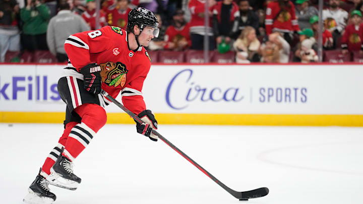 Ottawa Senators v Chicago Blackhawks