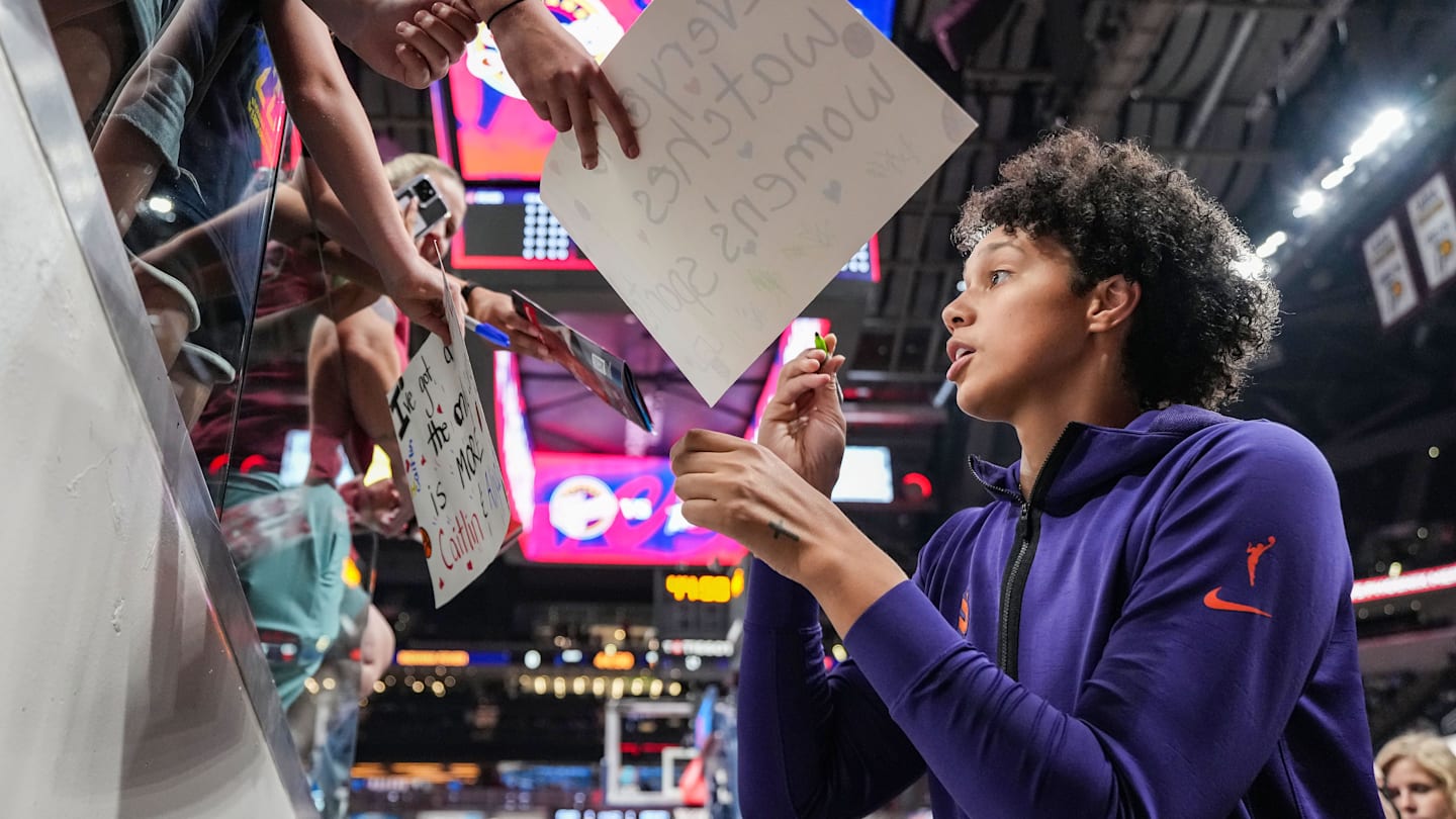 How Phoenix's Stars Had Big Performances Against Indiana