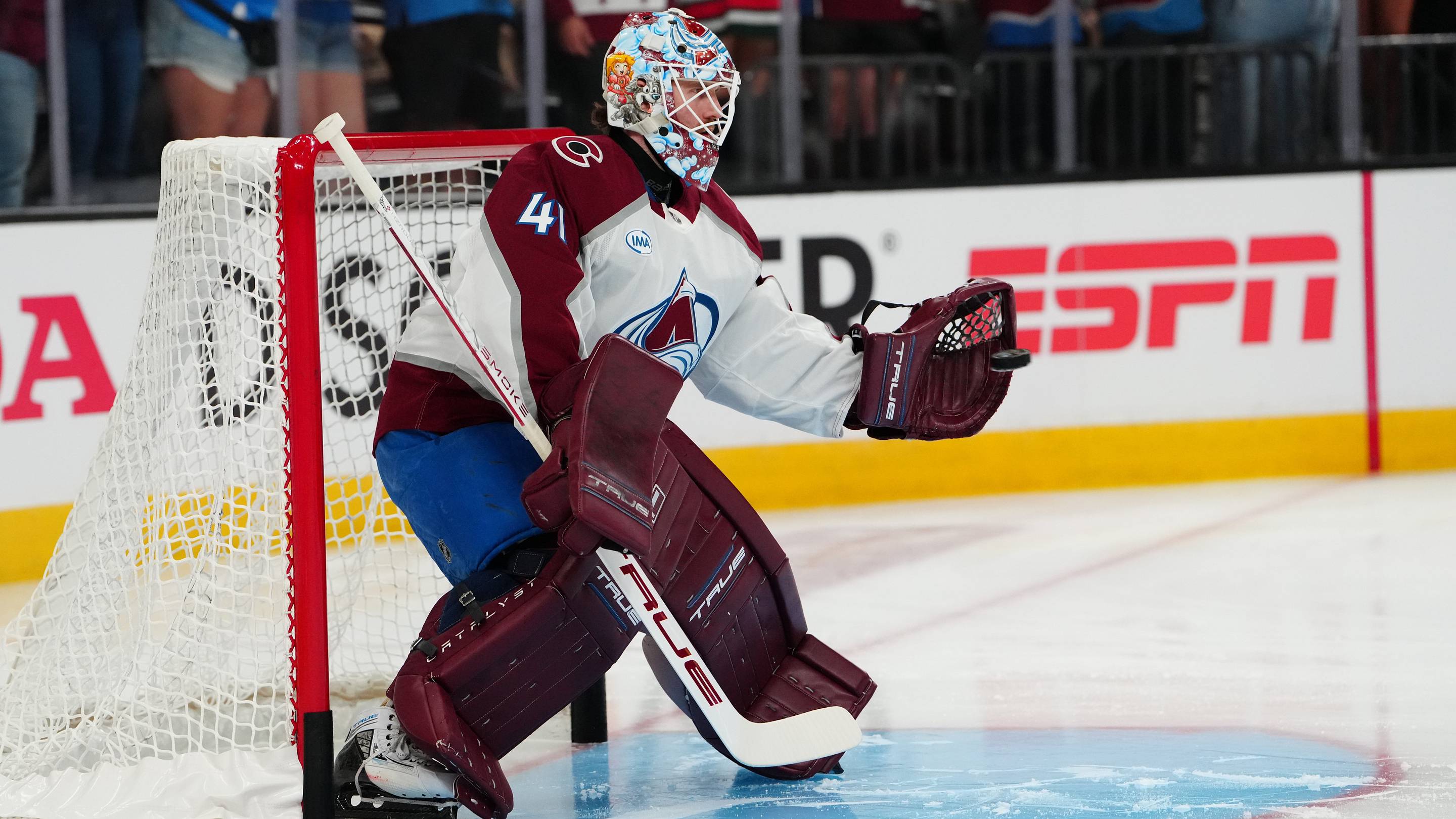 Avalanche Have a Goaltending Decision They Didn't Expect to Make
