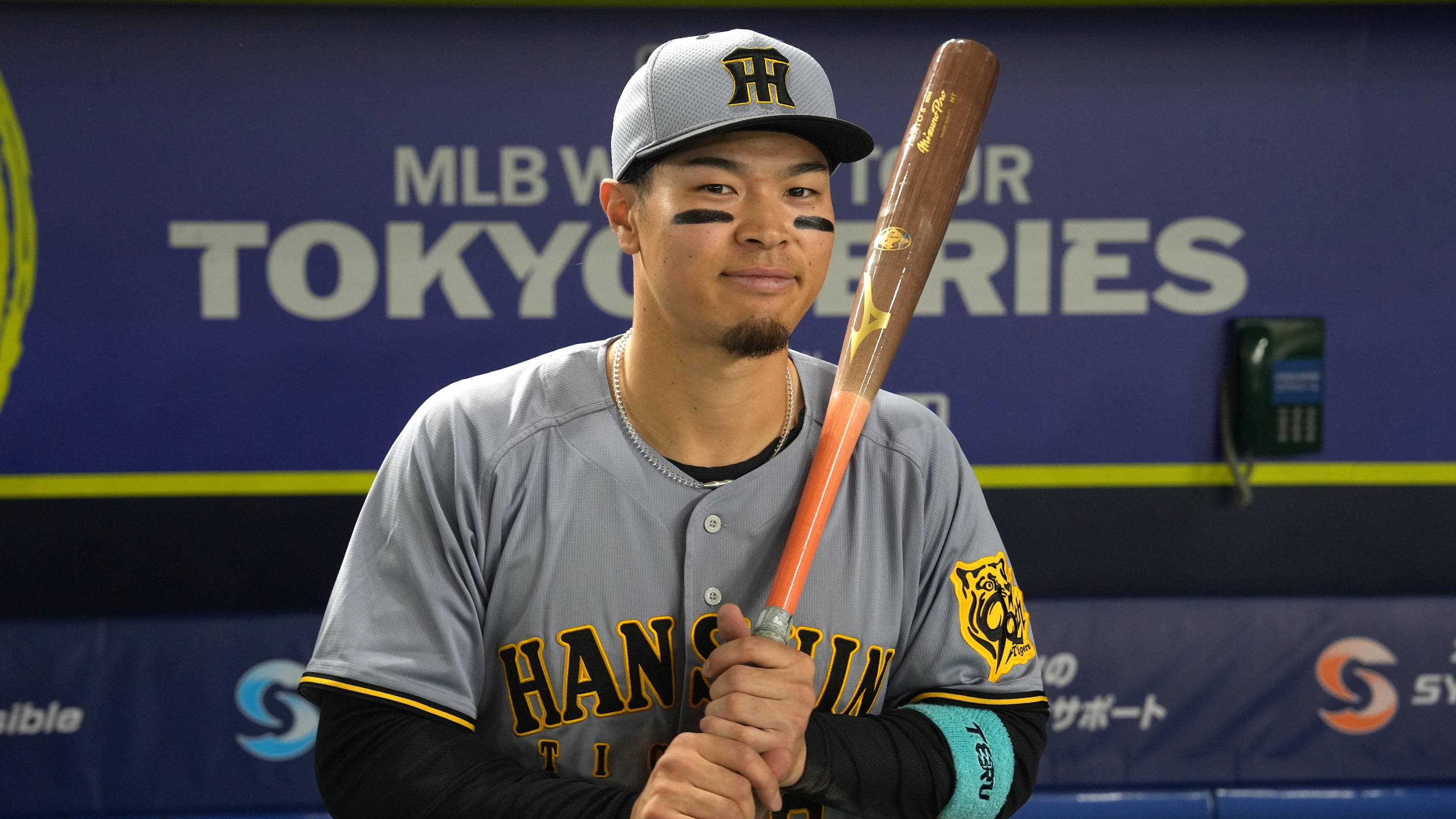 Teruaki Sato looks tempting for Cubs until one roster issue comes into focus