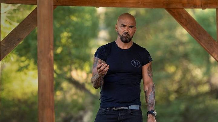 SWAT Exiles - Season 1 - Episode 101