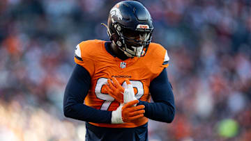 Denver Broncos, Dondrea Tillman