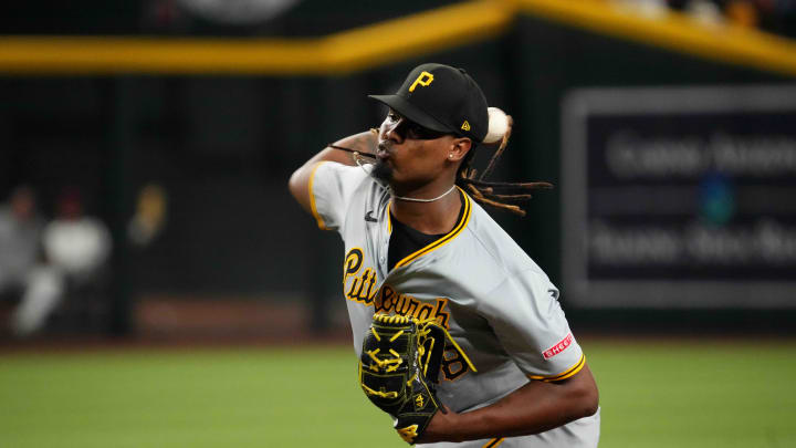 Jul 26, 2024; Phoenix, Arizona, USA; Pittsburgh Pirates pitcher Luis L. Ortiz (48) pitches against the Arizona Diamondbacks during the first inning at Chase Field. Mandatory Credit: Joe Camporeale-USA TODAY Sports