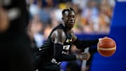 Dennis Schroeder sigue brillando con Alemania