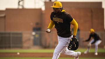 El futuro de Luis Arráez dentro de los Padres está en el aire, y ahora más con la llegada de José Iglesias