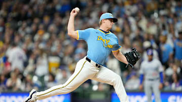 Chicago Cubs v Milwaukee Brewers