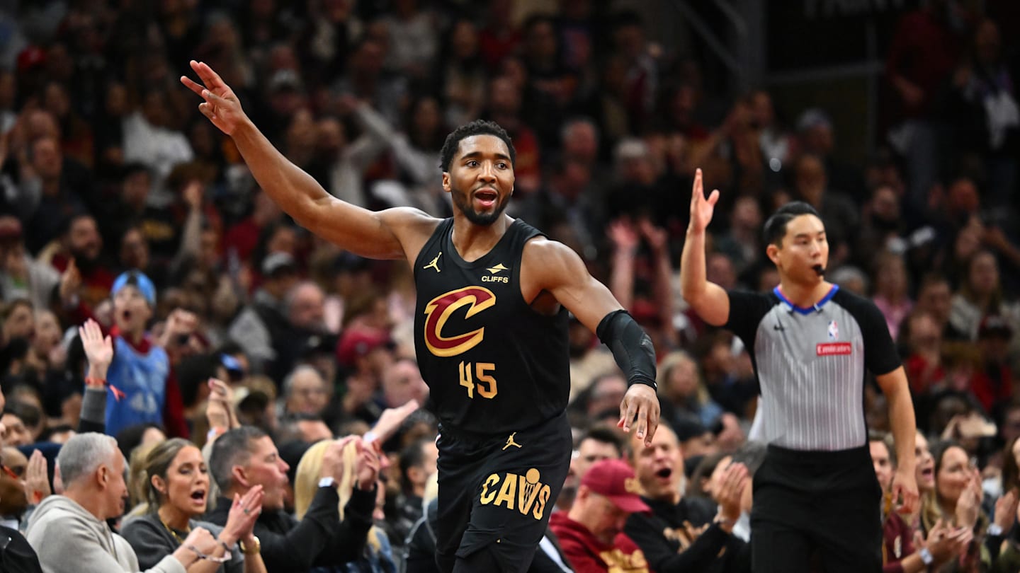 NBA 盃騎士隊擊敗公牛隊的 5 名球員爆出和 1 名失敗者