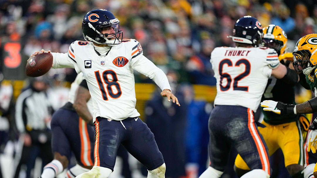 Caleb Williams looks to do damage downfield against Green Bay last week.