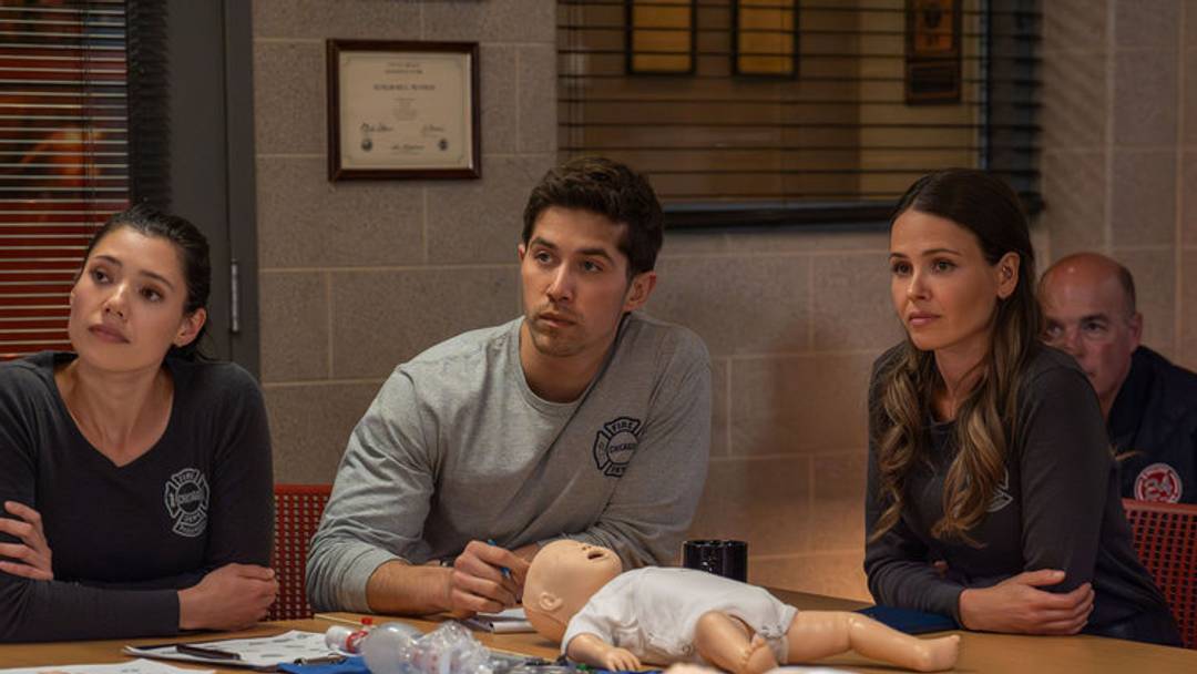 CHICAGO FIRE -- "Carry A Torch" Episode 1410 -- Pictured: (l-r) Hanako Greensmith as Violet Mikami, Brandon Larracuente as Sal Vasquez, Jocelyn Hudon as Lyla Novak 