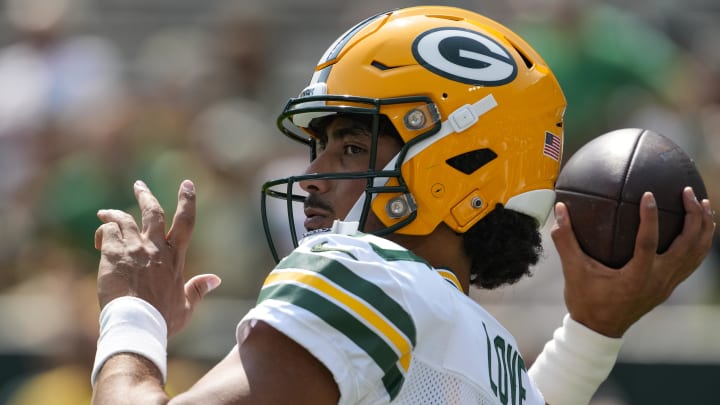 Green Bay Packers quarterback Jordan Love (10) during warmups prior to the game against the Baltimore Ravens at Lambeau Field. 