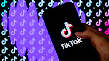 Tiktok and Deezer