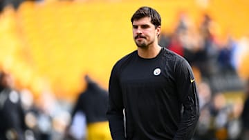 Indianapolis Colts v Pittsburgh Steelers