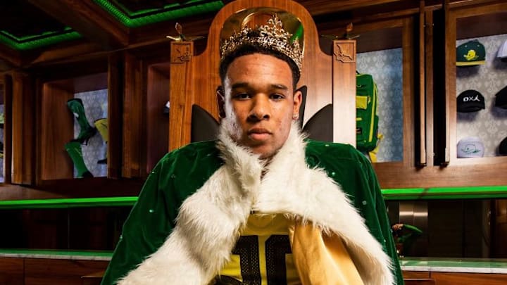 Oregon edge rusher Jaxon Jones on a visit.
