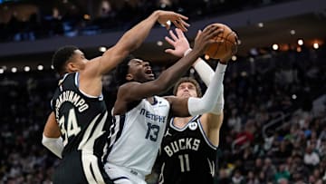 Memphis Grizzlies v Milwaukee Bucks