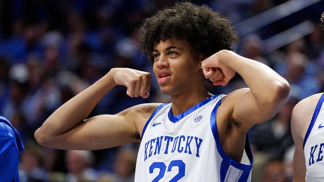 Oct 24, 2025; Lexington, KY, USA; Kentucky Wildcats forward Braydon Hawthorne (22) gestures in celebration from the bench during the second half against the Purdue Boilermakers at Rupp Arena at Central Bank Center. Mandatory Credit: Jordan Prather-Imagn Images Oct 24, 2025; Lexington, KY, USA; Kentucky Wildcats forward Braydon Hawthorne (22) gestures in celebration from the bench during the second half against the Purdue Boilermakers at Rupp Arena at Central Bank Center. Mandatory Credit: Jordan Prather-Imagn Images