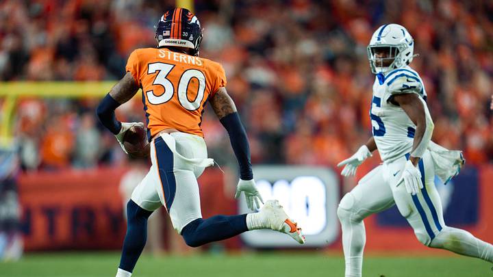 Broncos S Caden Sterns