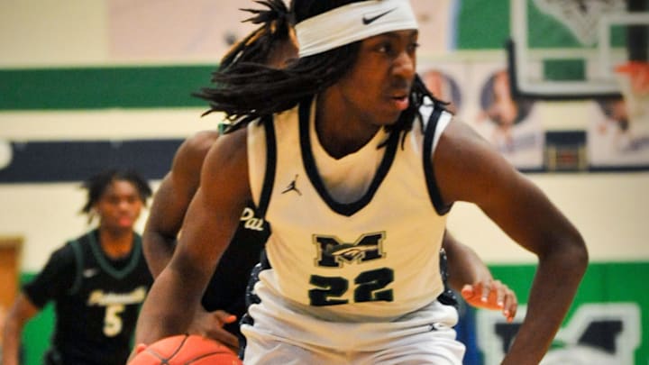 The Marquette Mustangs are one of four new teams to enter the first Top 25 Missouri Girls High School Basketball Rankings of 2025.