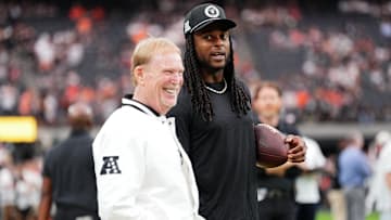 Cleveland Browns v Las Vegas Raiders