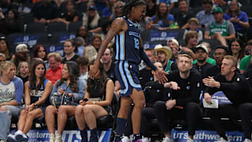 Memphis Grizzlies v Dallas Mavericks