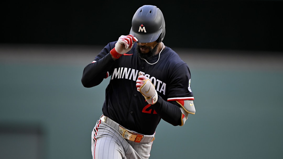Sep 25, 2025; Arlington, Texas, USA; Minnesota Twins center fielder Byron Buxton (25) gestures to the dugout after hitting a three run home run against the Texas Rangers during the eighth inning at Globe Life Field. Mandatory Credit: Jerome Miron-Imagn Images Sep 25, 2025; Arlington, Texas, USA; Minnesota Twins center fielder Byron Buxton (25) gestures to the dugout after hitting a three run home run against the Texas Rangers during the eighth inning at Globe Life Field. Mandatory Credit: Jerome Miron-Imagn Images