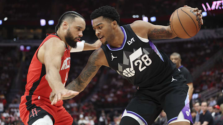 Houston Rockets forward Brooks defends Utah Jazz forward Sensabaugh Houston Rockets forward Brooks defends Utah Jazz forward Sensabaugh
