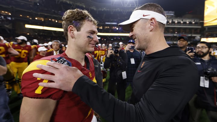 DIRECTV Holiday Bowl - Louisville v USC