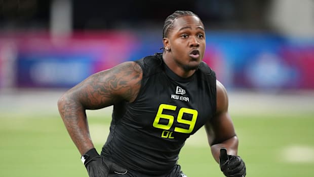 Chapel Hill (Georgia) was the high school training ground for LSU edge rusher Bradyn Swinson.