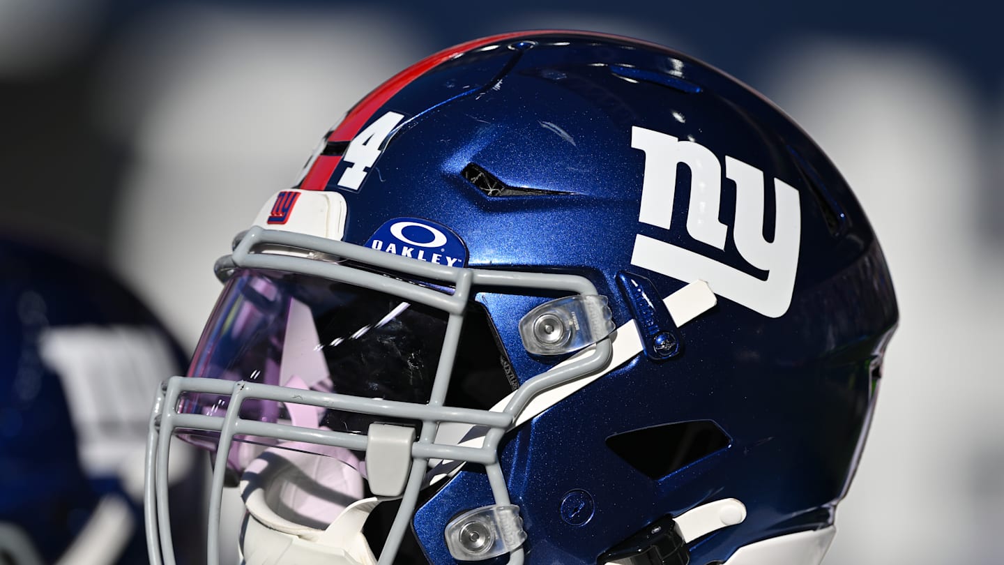 最新的 NFL 模擬選秀顯示巨人隊為了四分衛前景而拋棄了丹尼爾瓊斯