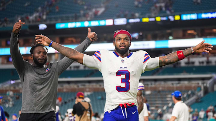 Buffalo Bills v Miami Dolphins