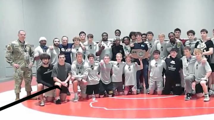 Team Illinois showcased their wrestling prowess with a decisive victory at the Greco-Roman wrestling tournament, defeating Utah 39-24 in the Gold/Silver Pool finals at Wisconsin Center District, Milwaukee. Team Illinois showcased their wrestling prowess with a decisive victory at the Greco-Roman wrestling tournament, defeating Utah 39-24 in the Gold/Silver Pool finals at Wisconsin Center District, Milwaukee.