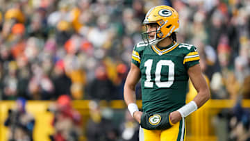 Chicago Bears v Green Bay Packers