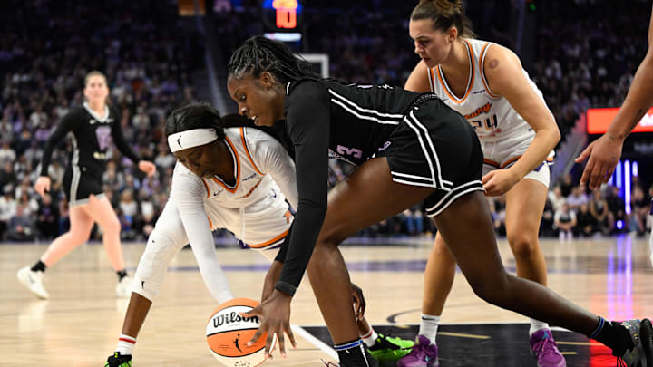 Aug 19, 2025; San Francisco, California, USA; Phoenix Mercury guard Kahleah Copper (2) and Golden State Valkyries forward Laeticia Amihere (3) reach for a loose ball in the third quarter at Chase Center. Mandatory Credit: Eakin Howard-Imagn Images Aug 19, 2025; San Francisco, California, USA; Phoenix Mercury guard Kahleah Copper (2) and Golden State Valkyries forward Laeticia Amihere (3) reach for a loose ball in the third quarter at Chase Center. Mandatory Credit: Eakin Howard-Imagn Images