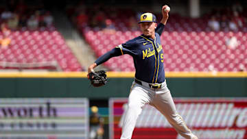 Milwaukee Brewers v Cincinnati Reds - Game One