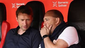 Simon Rolfes und Fernando Carro müssen zeitnah einen neuen Bayer-Trainer finden 