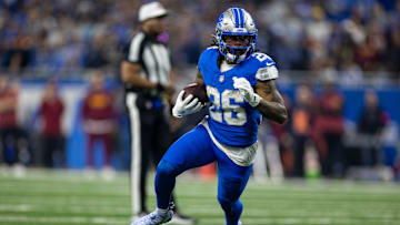 Jahmyr Gibbs (26)
