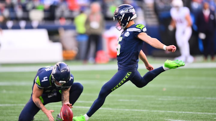 Nov 9, 2025; Seattle, Washington, USA; Seattle Seahawks place kicker Jason Myers (5) kicks a field goal during the second quarter against the Arizona Cardinals at Lumen Field. Mandatory Credit: Steven Bisig-Imagn Images Nov 9, 2025; Seattle, Washington, USA; Seattle Seahawks place kicker Jason Myers (5) kicks a field goal during the second quarter against the Arizona Cardinals at Lumen Field. Mandatory Credit: Steven Bisig-Imagn Images