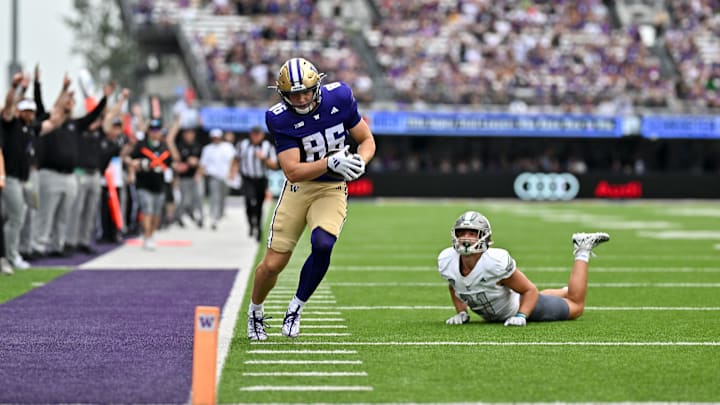 Eastern Michigan v Washington