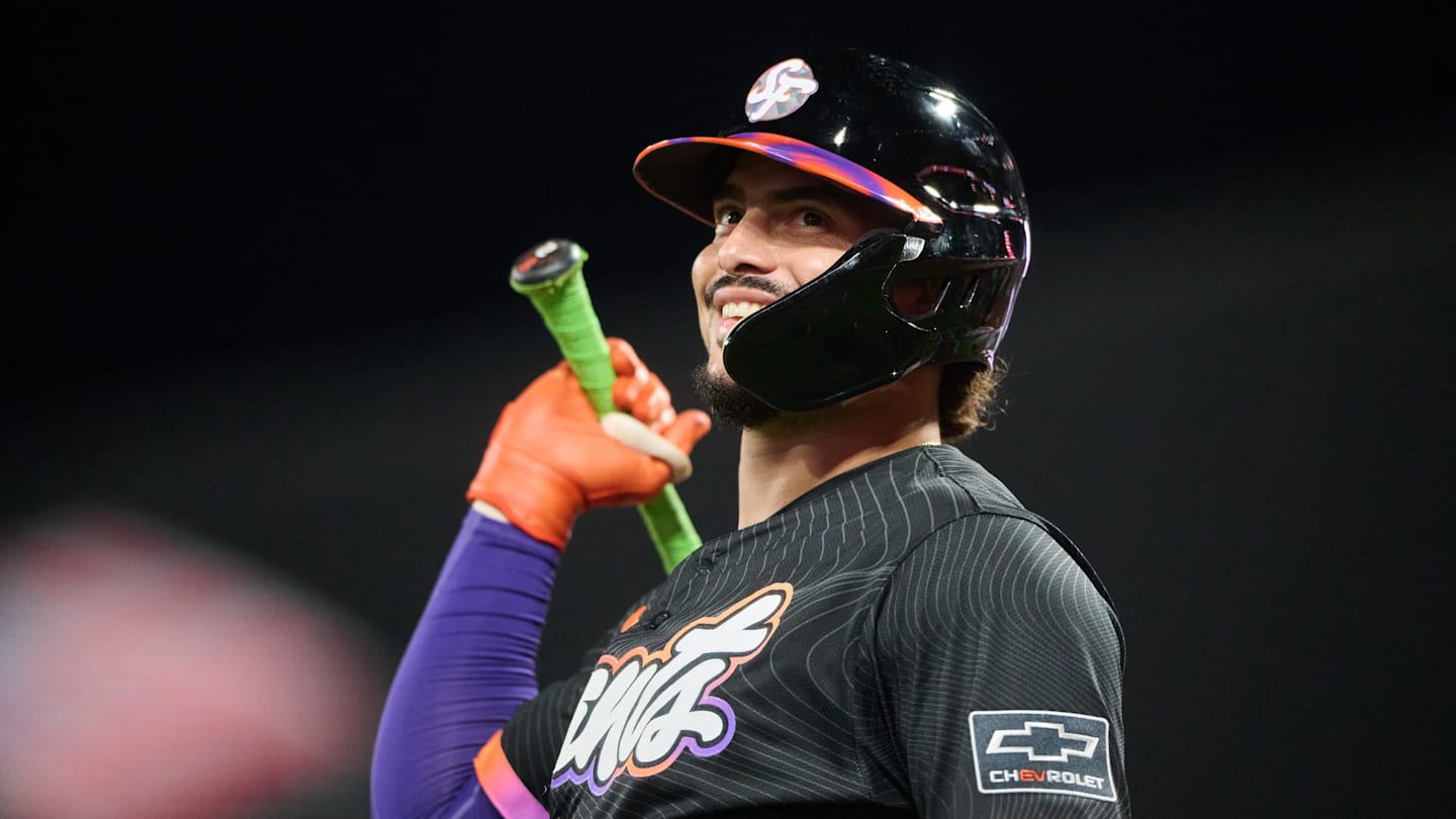 Giants Get More NL Wild Card Help After Mets Swept by Phillies