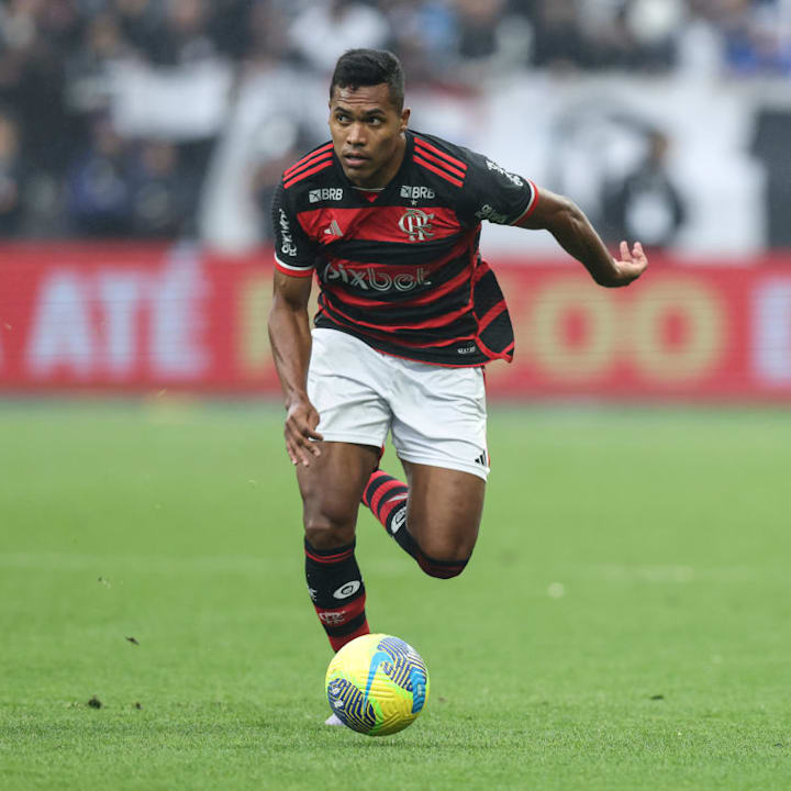 Alex Sandro, lateral do Flamengo
