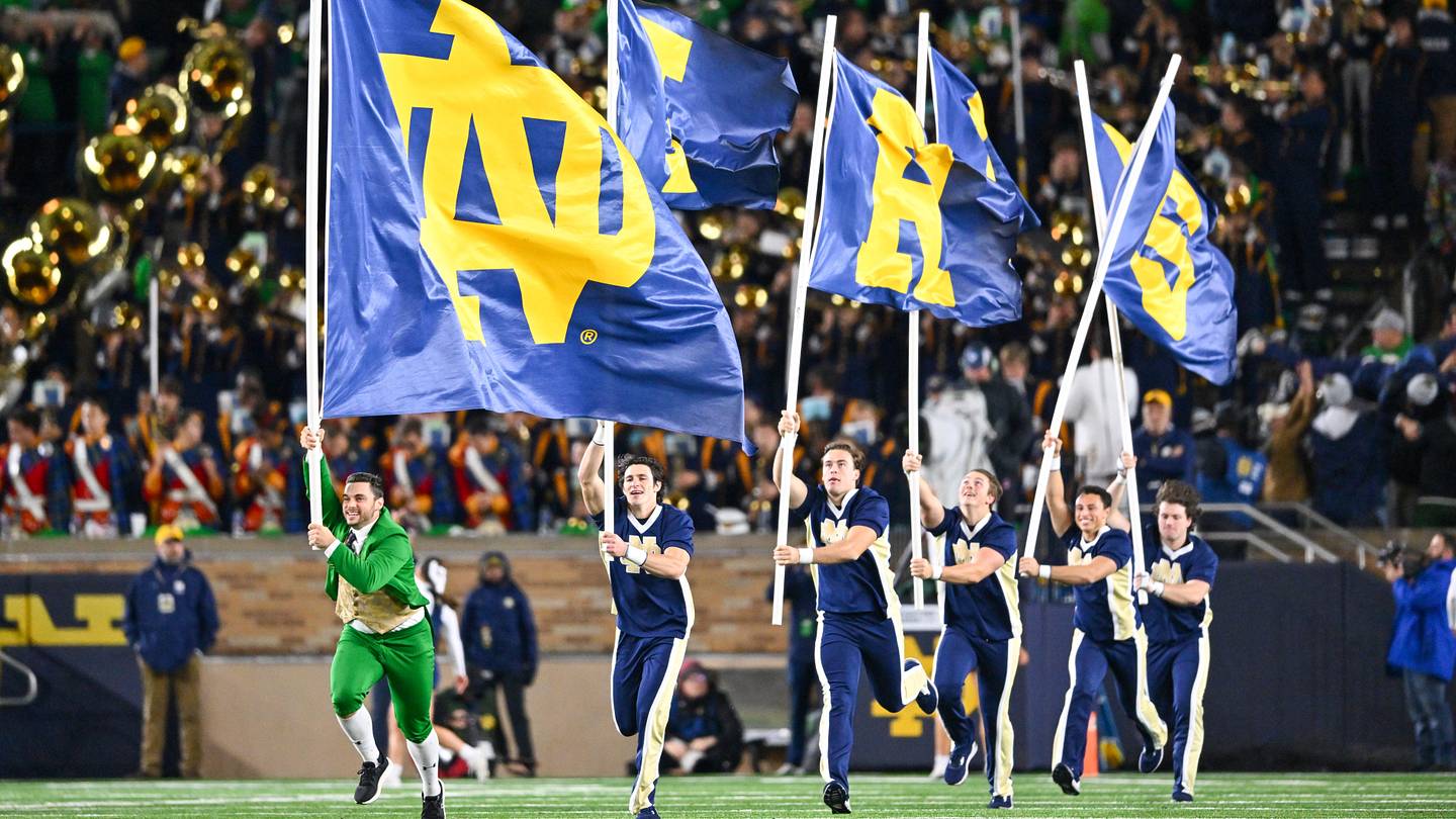AP Poll Top 25 Football Preseason Prediction: Where Will Notre Dame Rank?